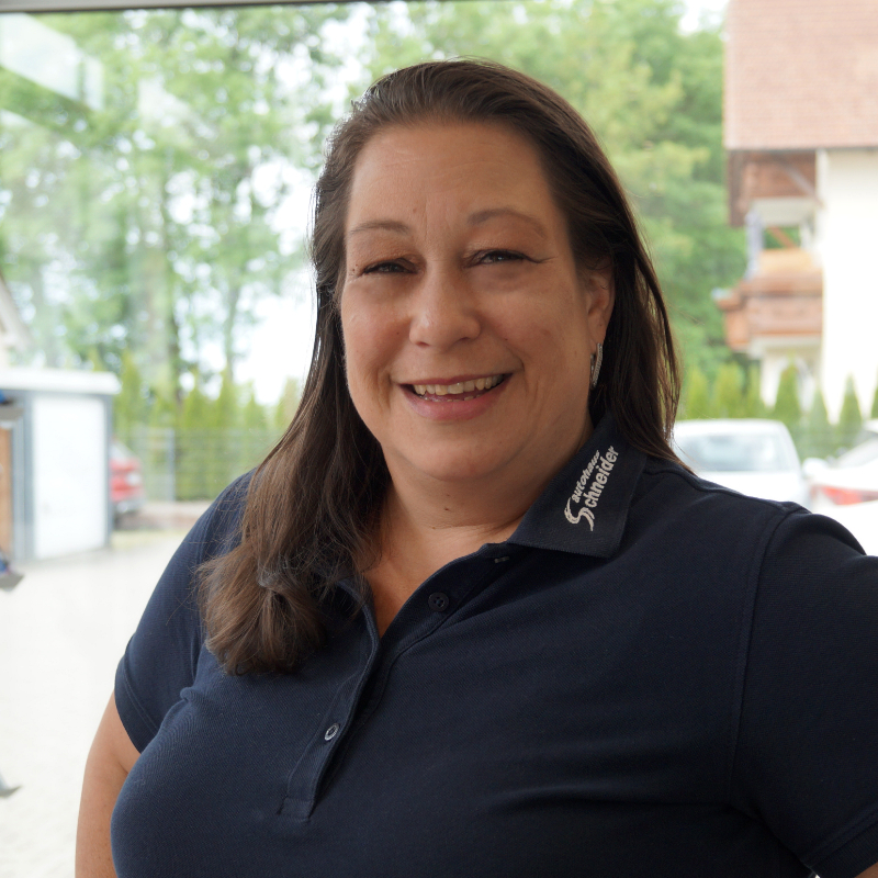 Manuela Lanzinger 