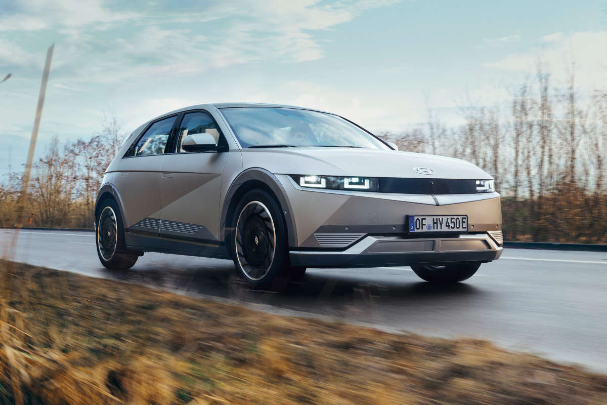 Hyundai-IONIQ-5-fahren