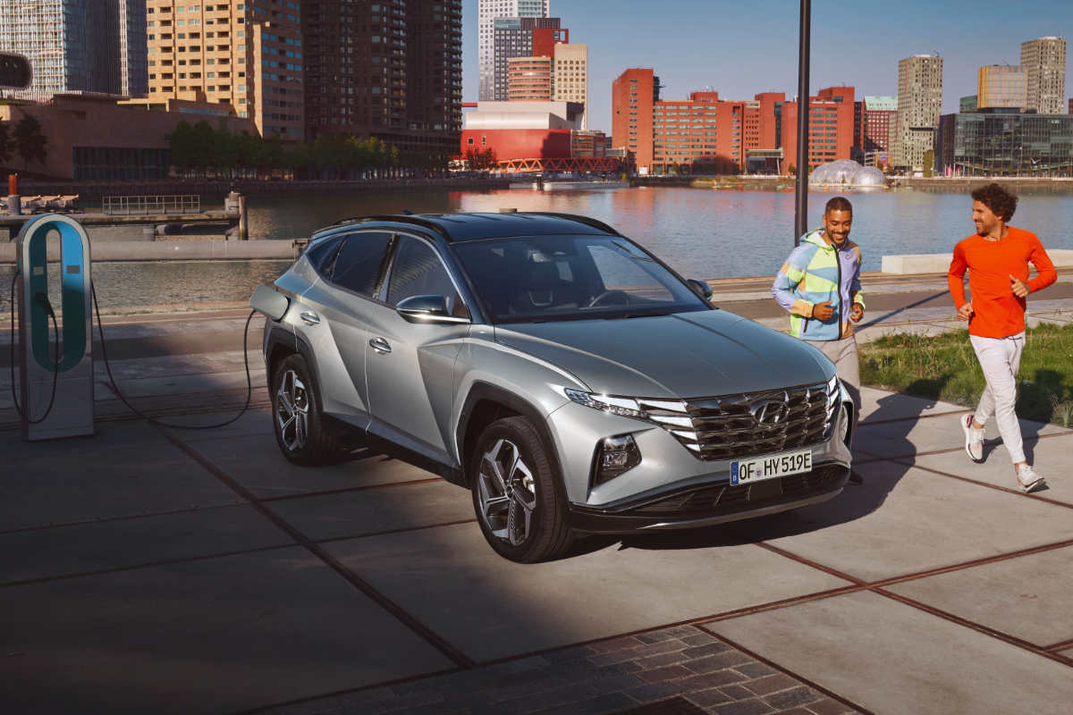 Hyundai-TUCSON-PHEV