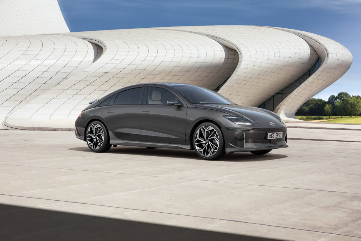 Nocturne Grey Metallic